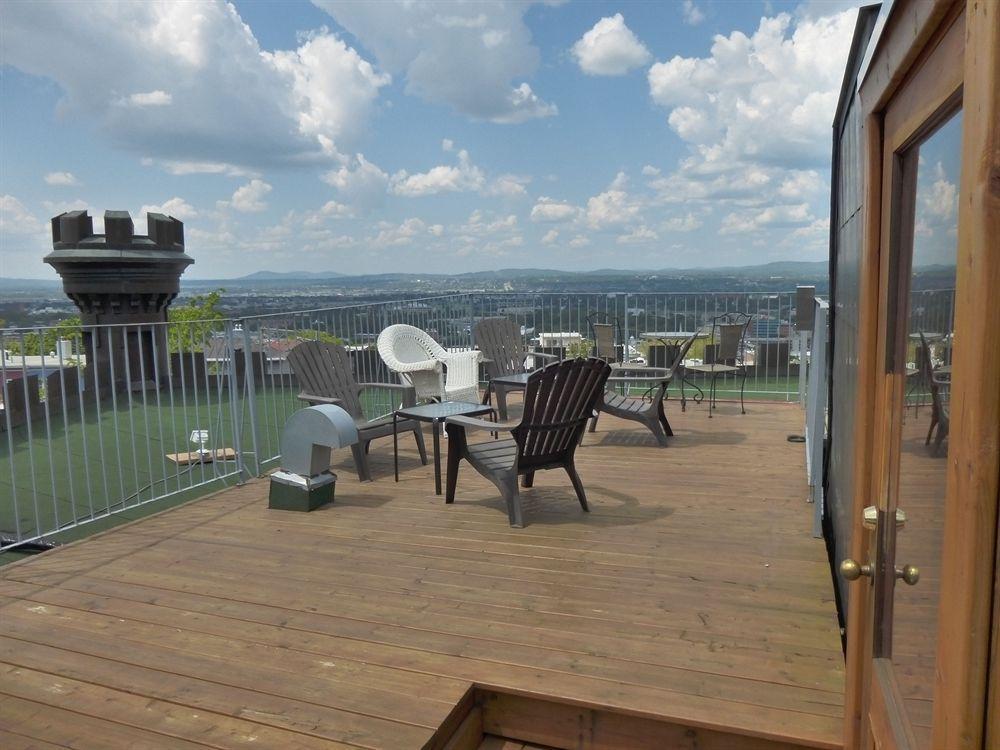 Auberge Chateau Des Tourelles Quebec City Exterior photo